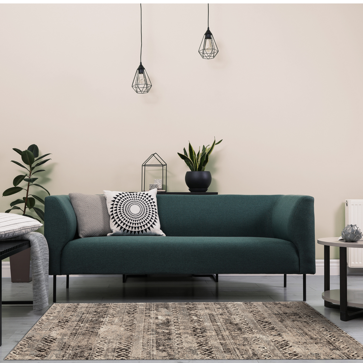 beige and brown rug | سجاد بني وبيج