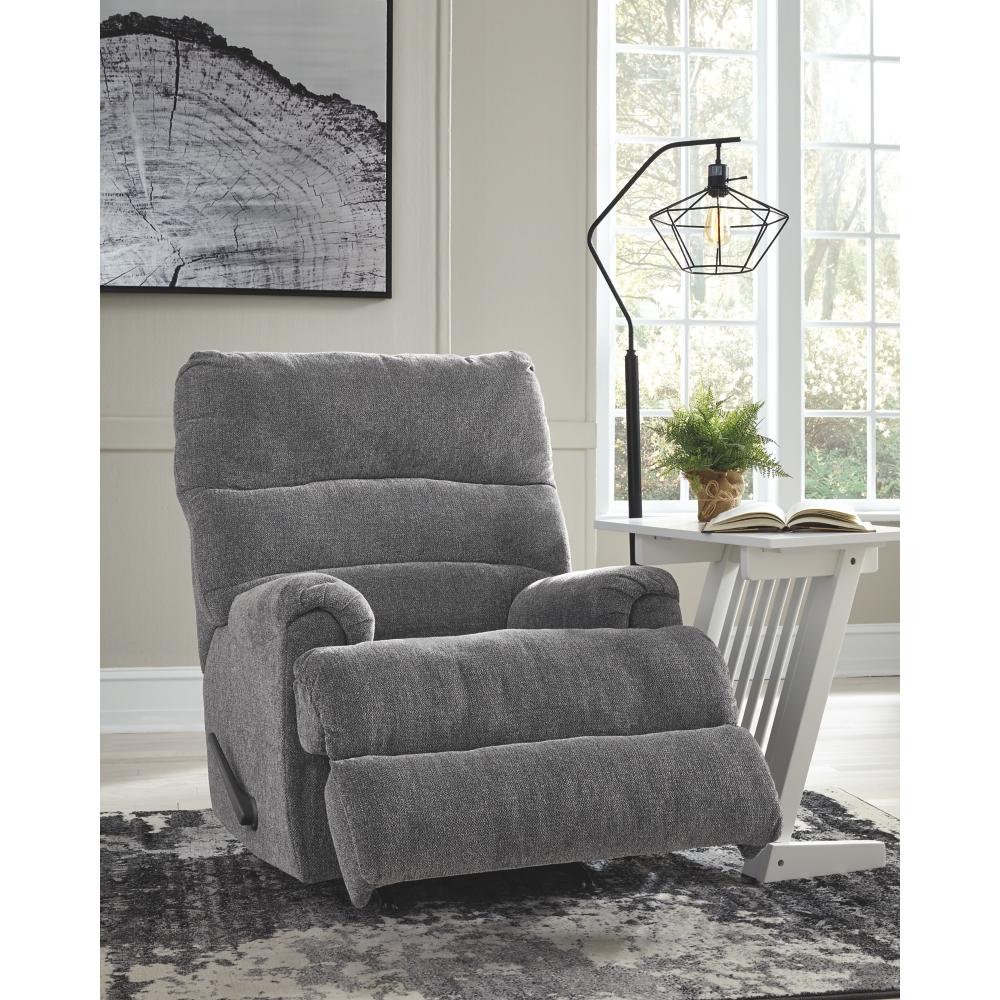 ROCKER RECLINER