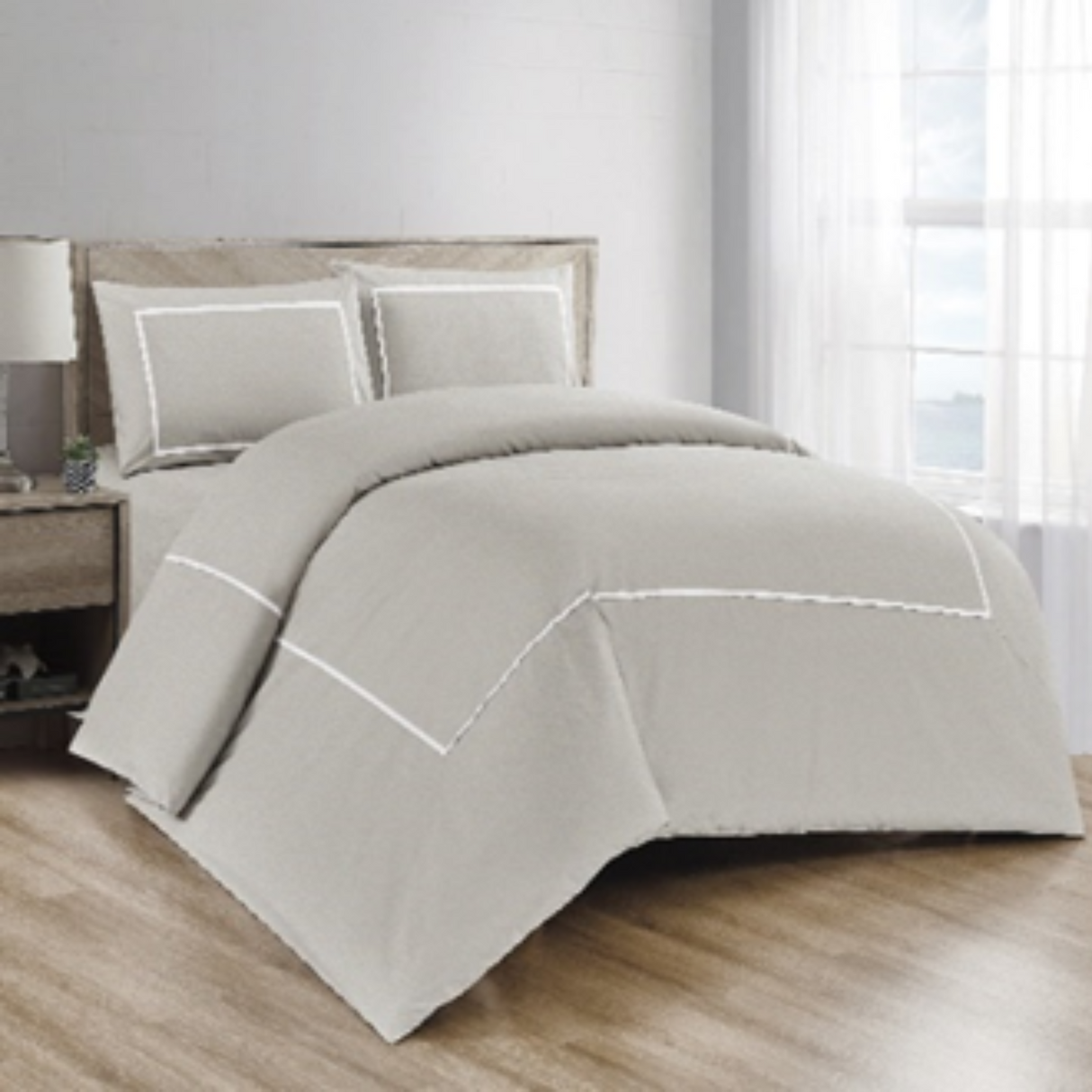 TH-E2365 Sandi Q Comforter Sets