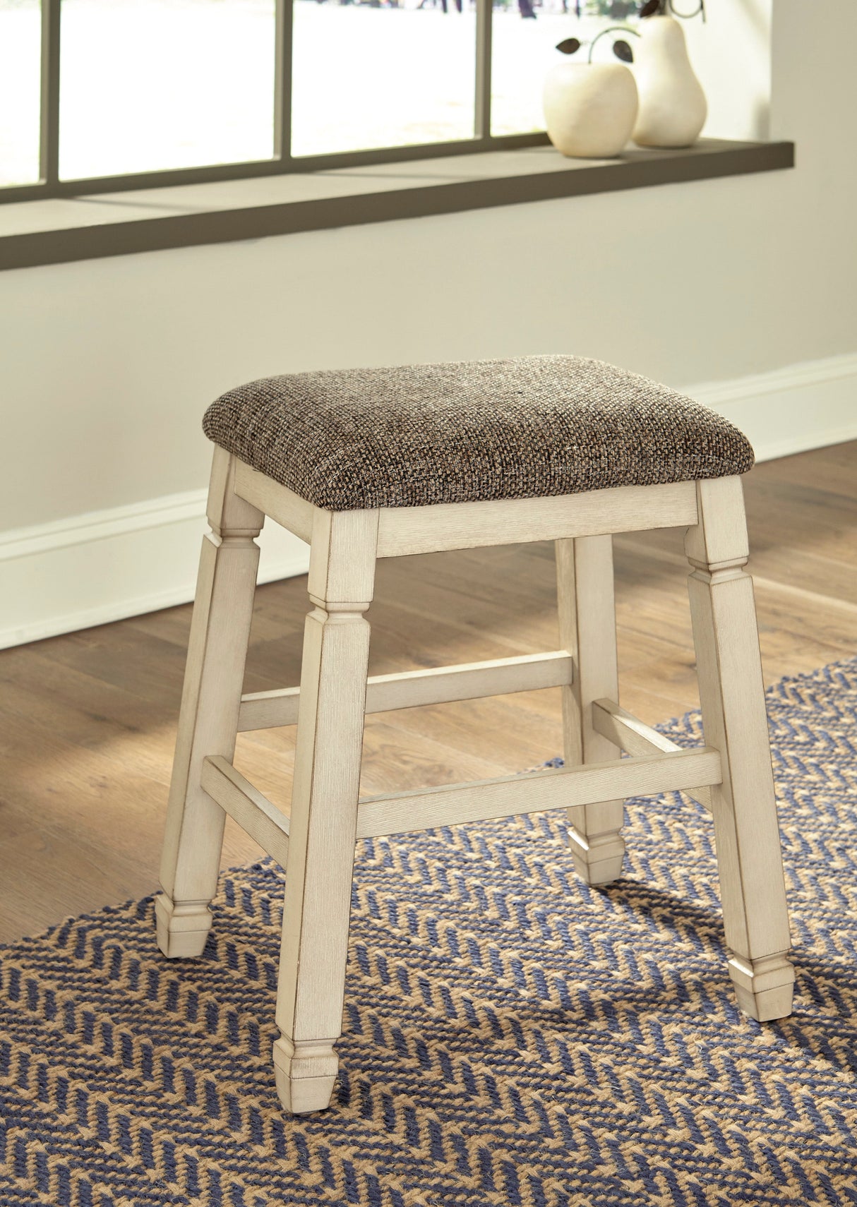 UPHOLSTERED STOOL