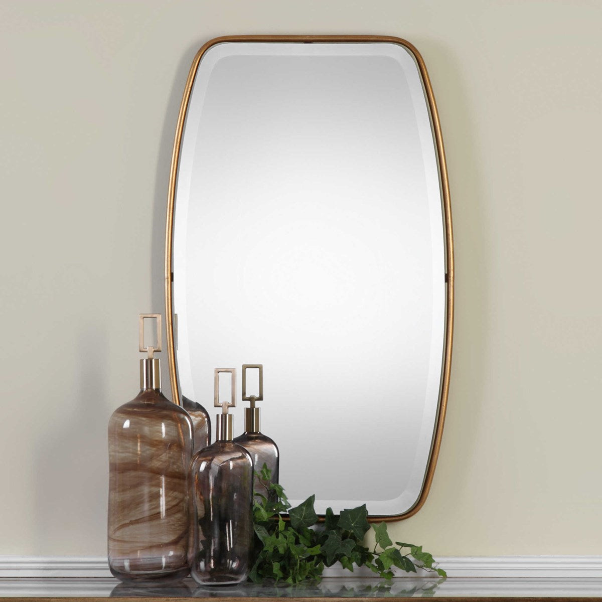 Canillo Mirror