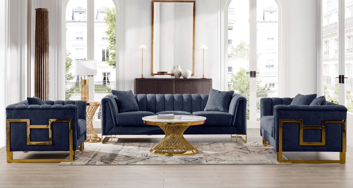 Rasha Exquisite Loveseat