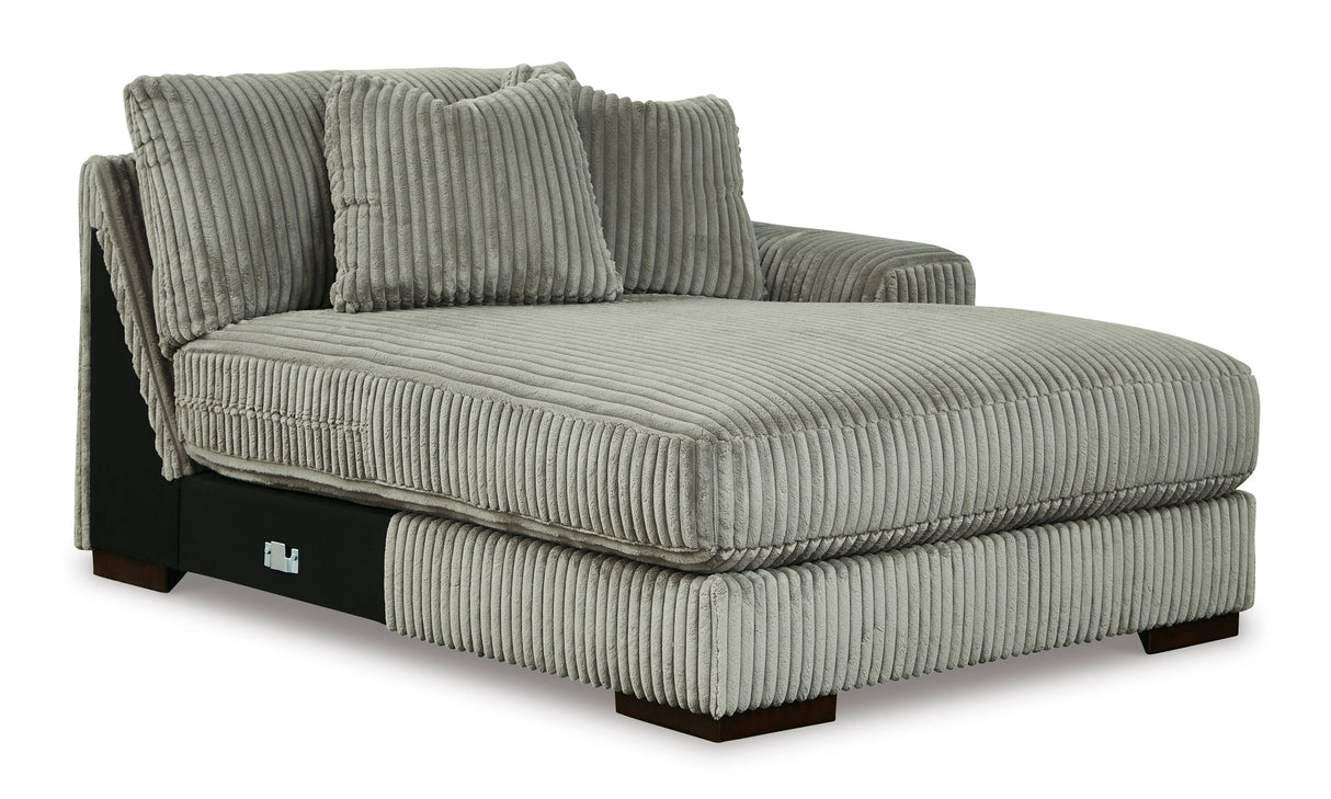 Lindyn 3-Piece Sectional with RAF Chaise