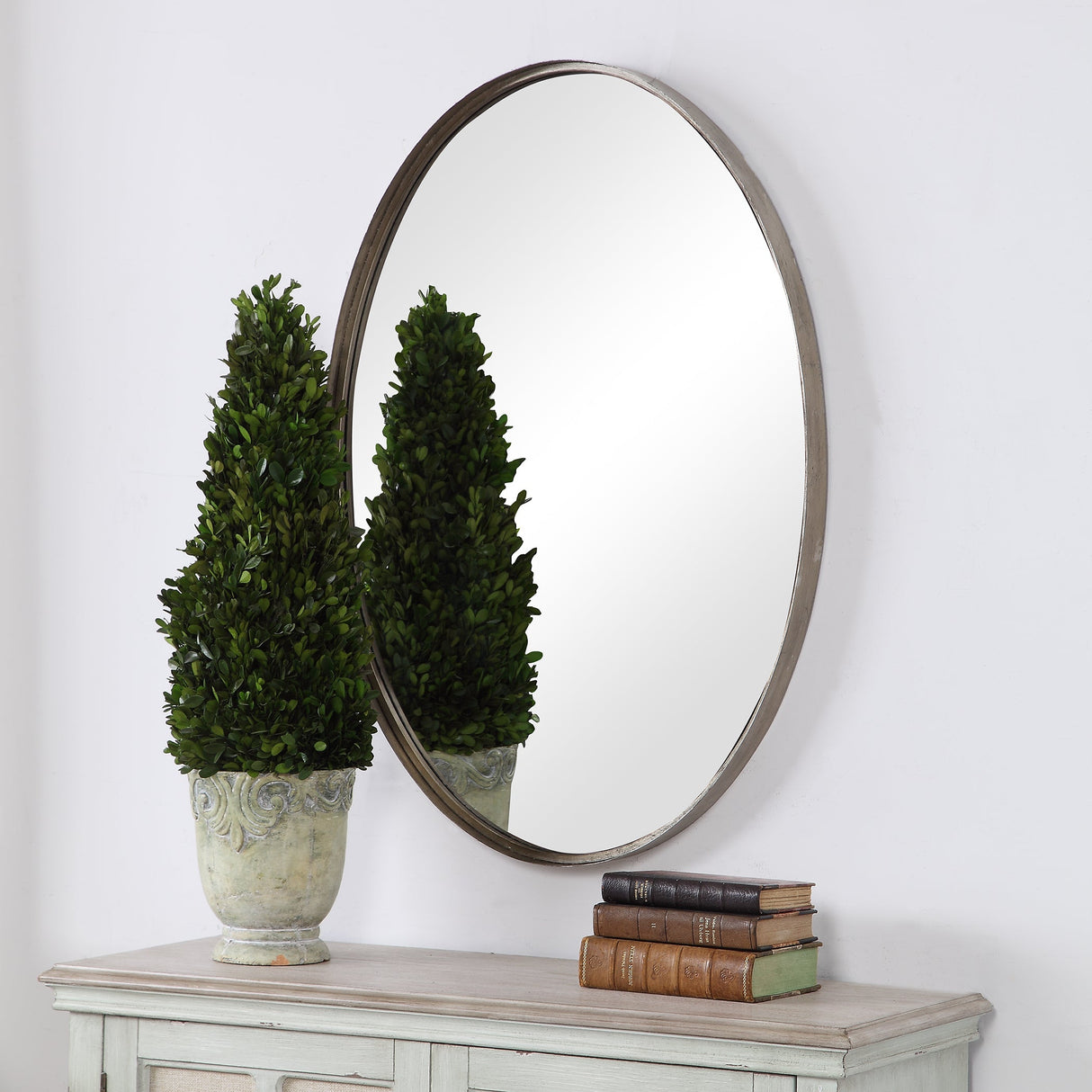 Dara Oval Mirror