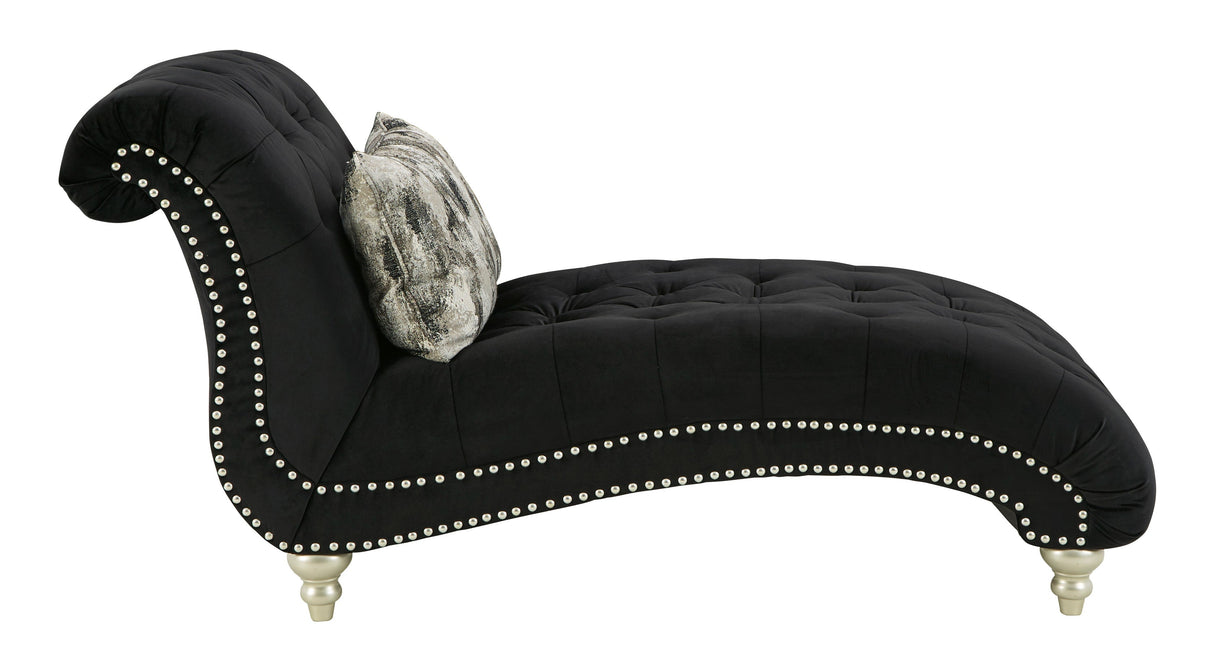 Harriotte Chaise