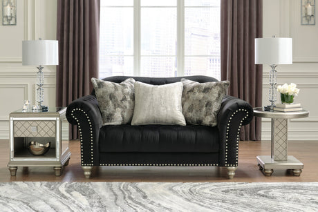 Harriotte Loveseat