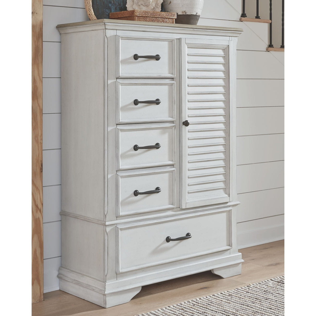 Teganville Door Chest