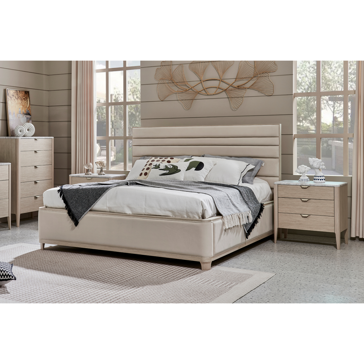 Dreamscape Bedroom King Bedroom Set With Two Free Gift GLASS TABLE LAMP