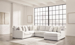 Larce Sectional