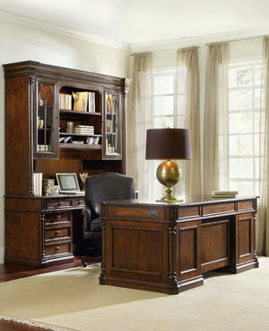 Leesburg Executive Desk