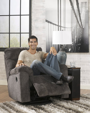 SWIVAL ROCKER RECLINER