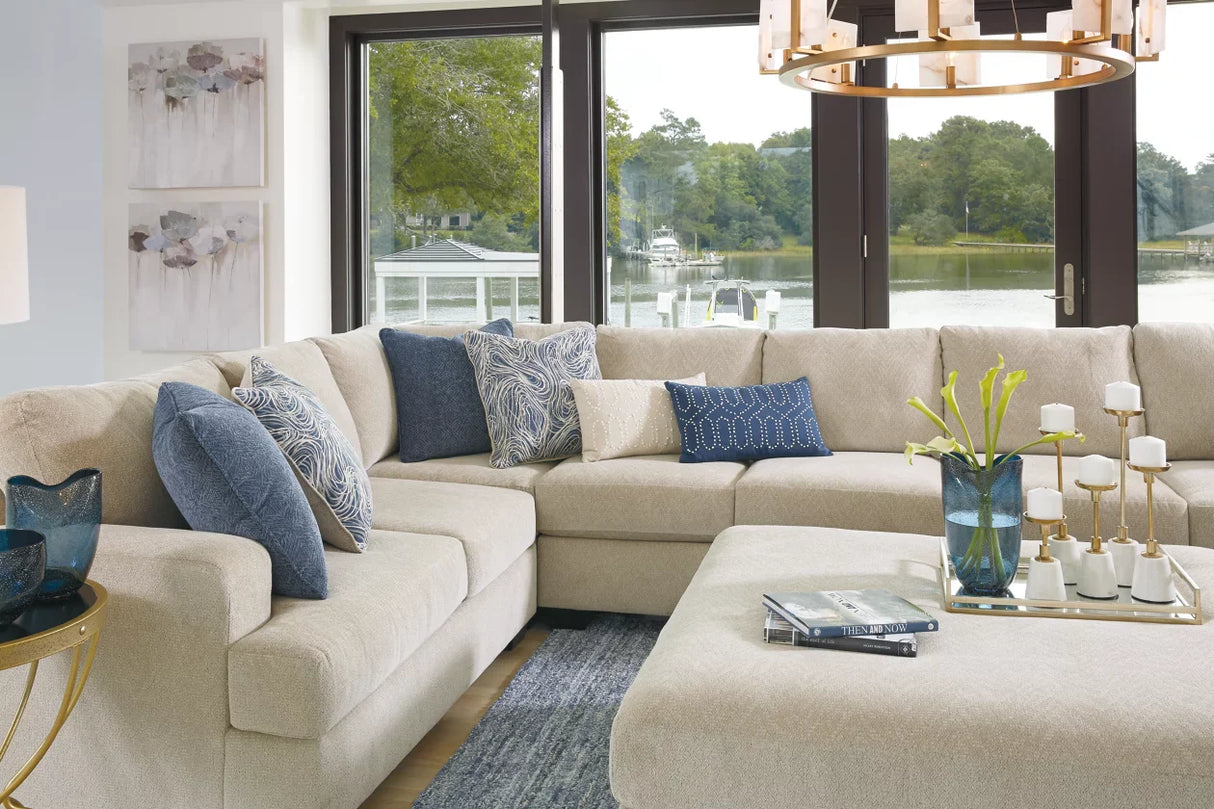 OVERSIZED ACCENT OTTOMAN