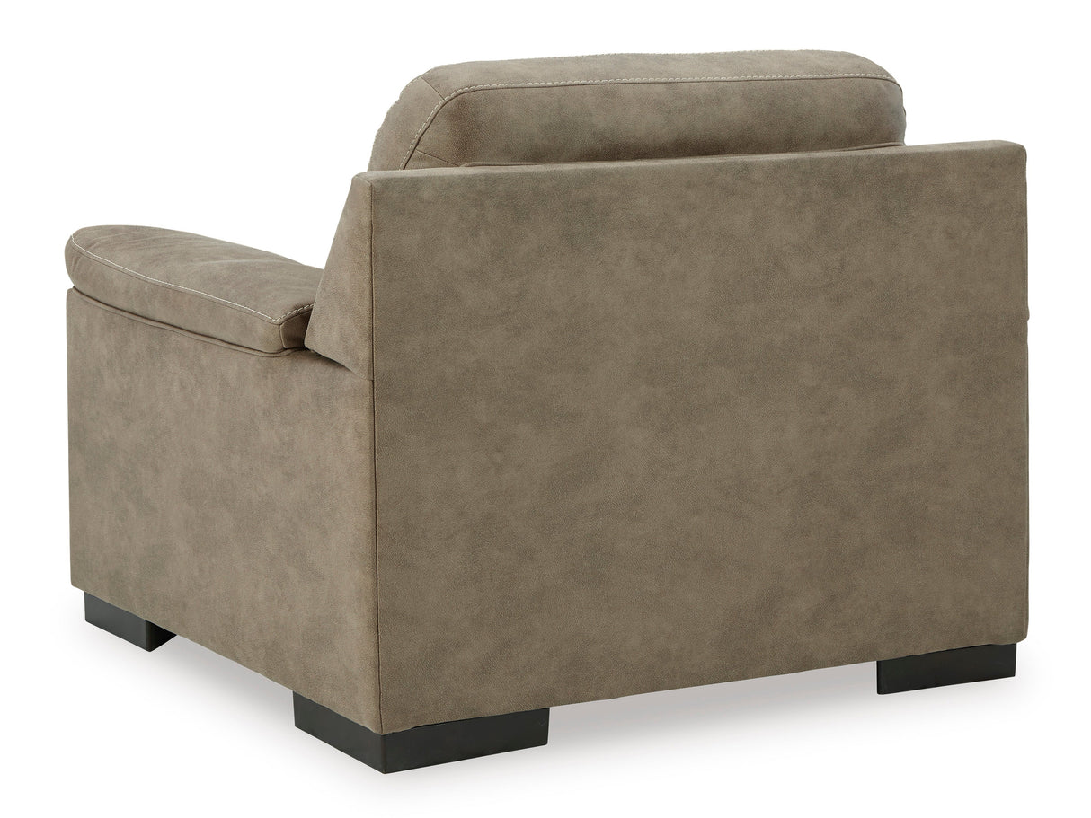 Maderla Beige Sofa Set