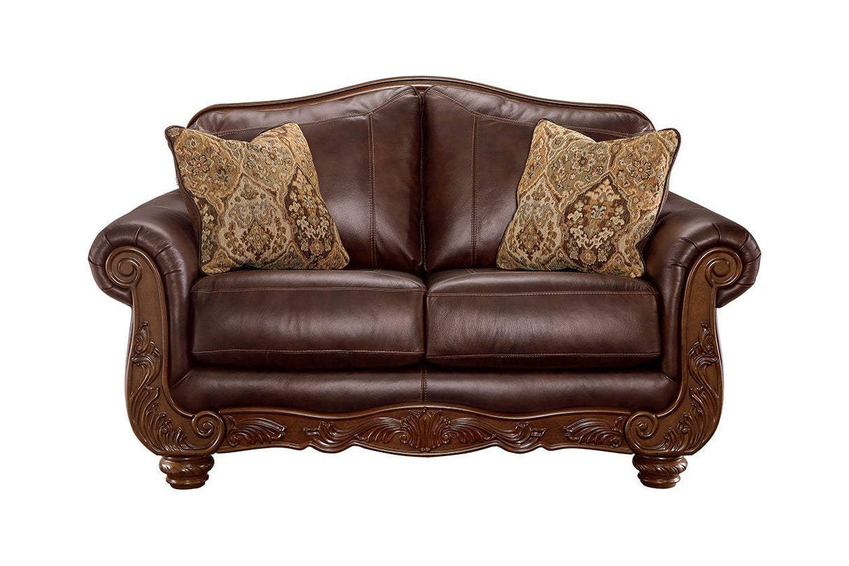 Mellwood Loveseat