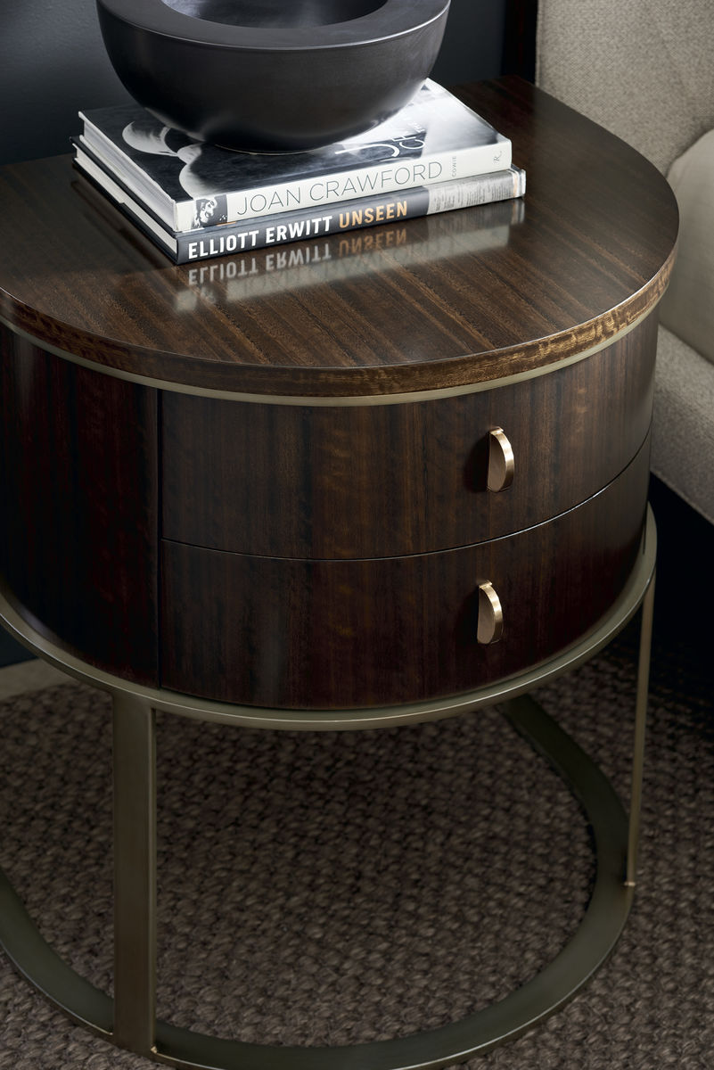 Modern Streamline - Regular Nightstand