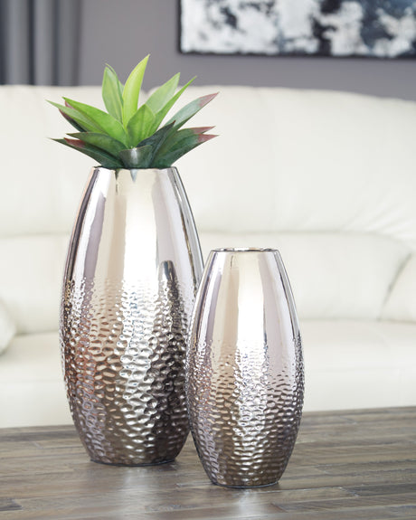 Dinesh Vase (Set of 2)