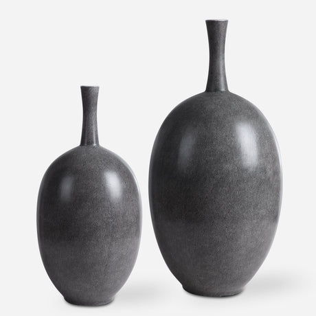 Riordan Vases, S/2