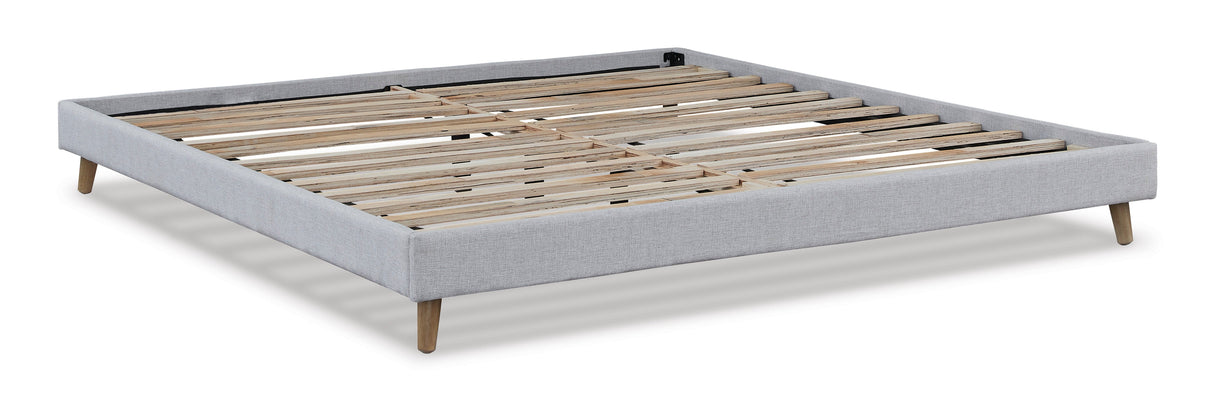 Tannally King Upholstered Platform Bed