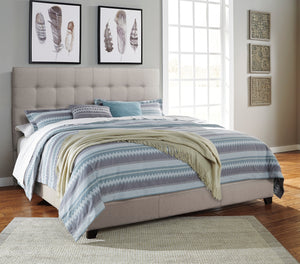 Dolante King Upholstered Bed