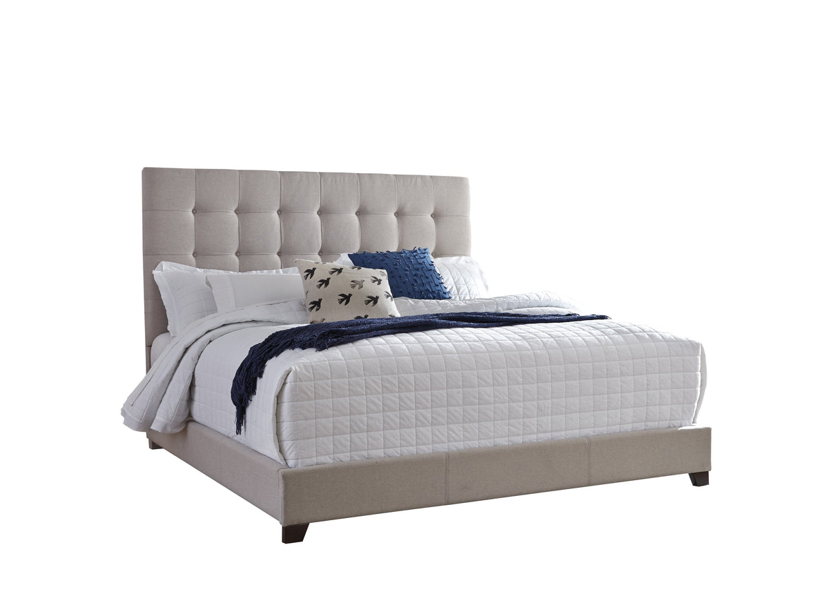 Dolante King Upholstered Bed