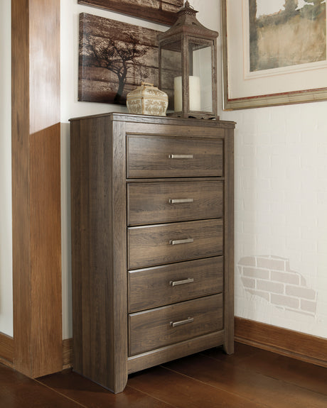 Juararo Chest of Drawers