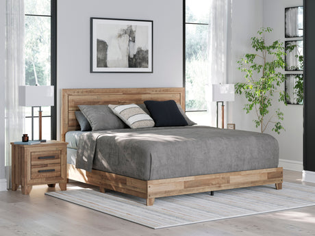 Finaria King Panel Bed