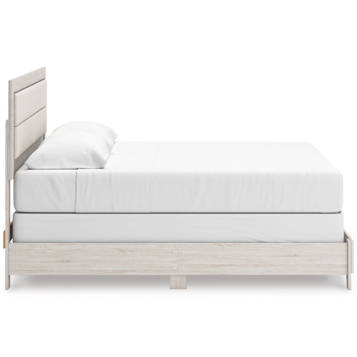 Laigmeyer King Upholstered Bed