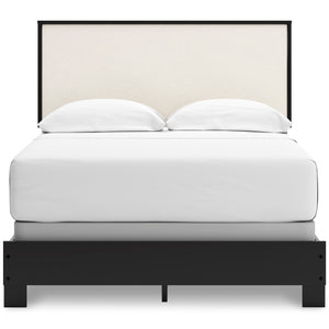 Kasteiner Full Upholstered Bed