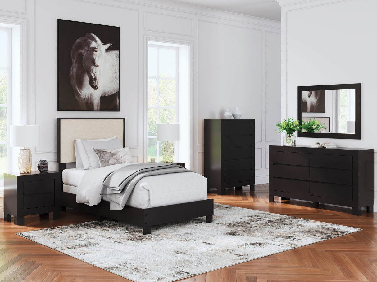 Kasteiner Twin Upholstered Bedroom