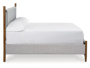 Lyncott King Upholstered Bed