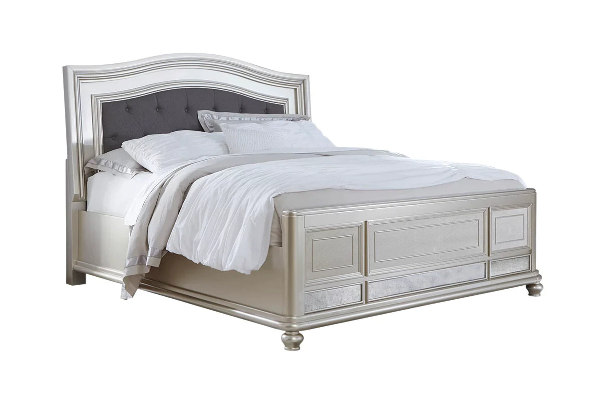 Coralayne King Panel Bed