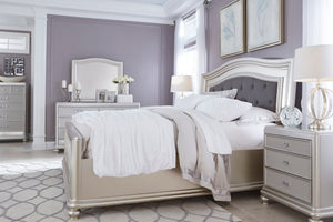 Coralayne King Panel Bed