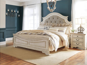 Realyn King Upholstered Panel Bed