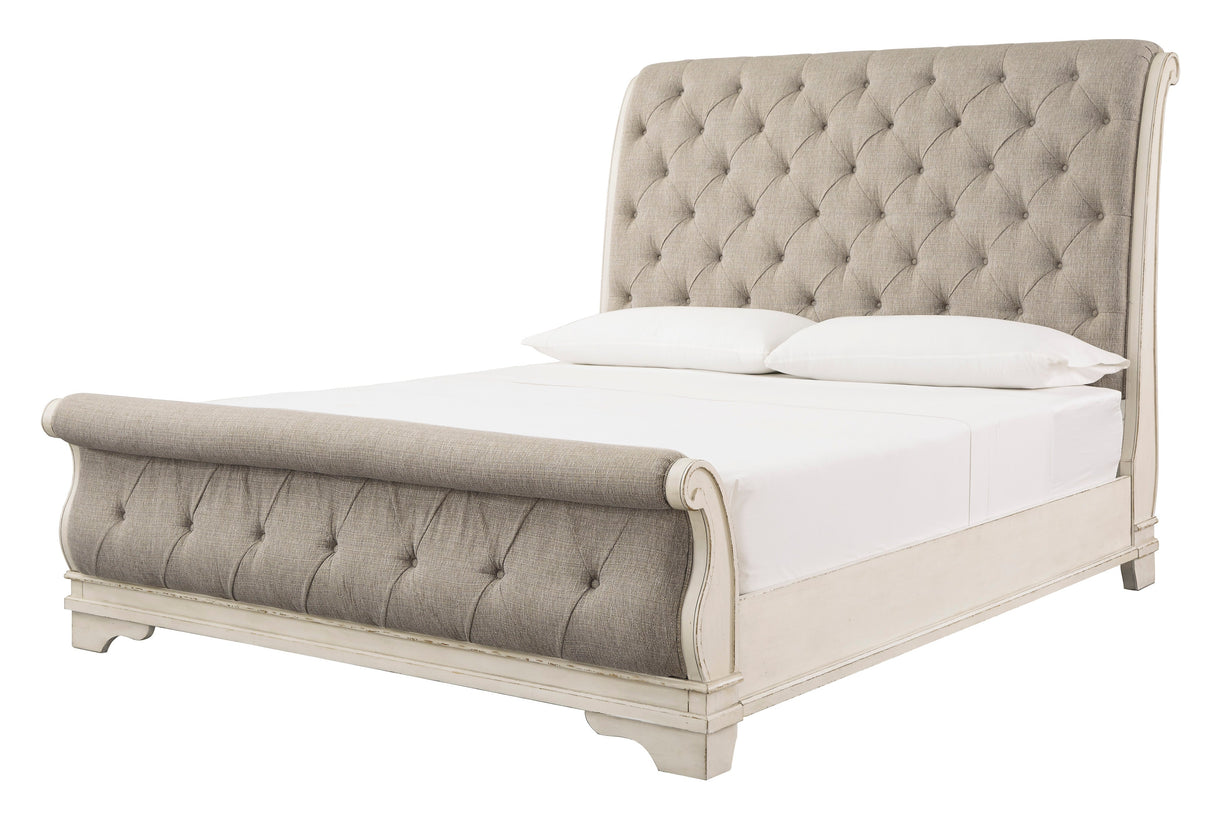 Realyn Queen Bed