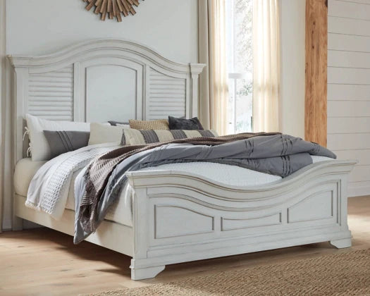 Teganville Bedroom Set No Chest