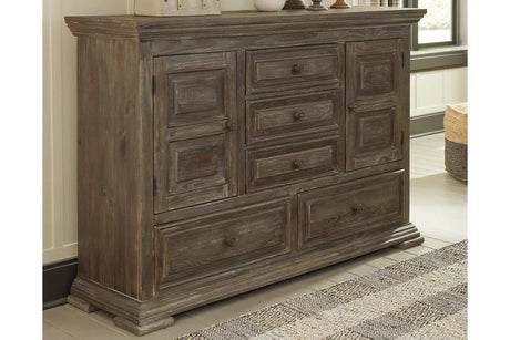 Wyndahl Dresser