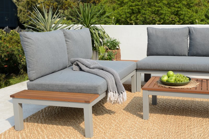 Barcelona Hydra Sectional