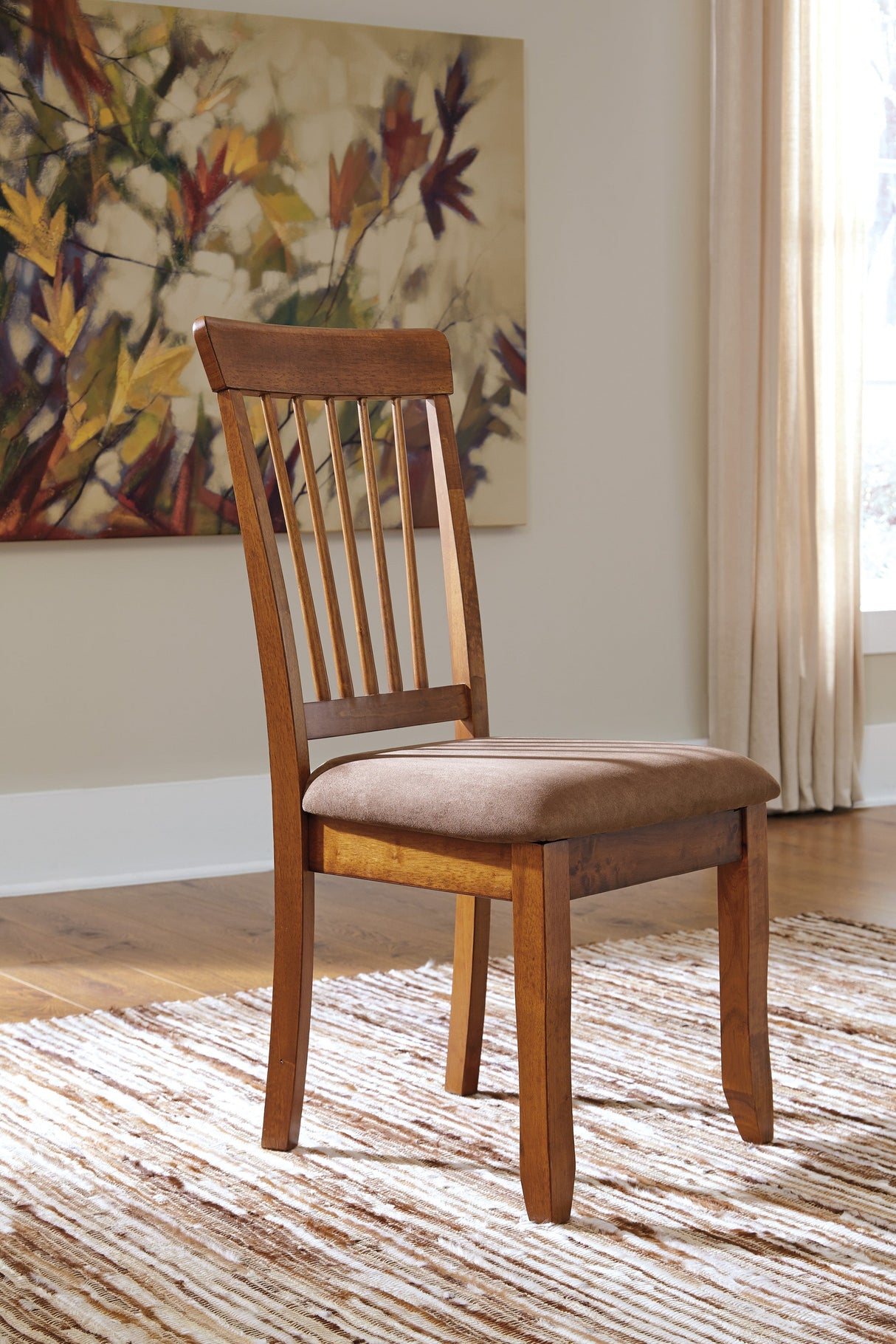 Berringer Dining Room Set (4 chairs)