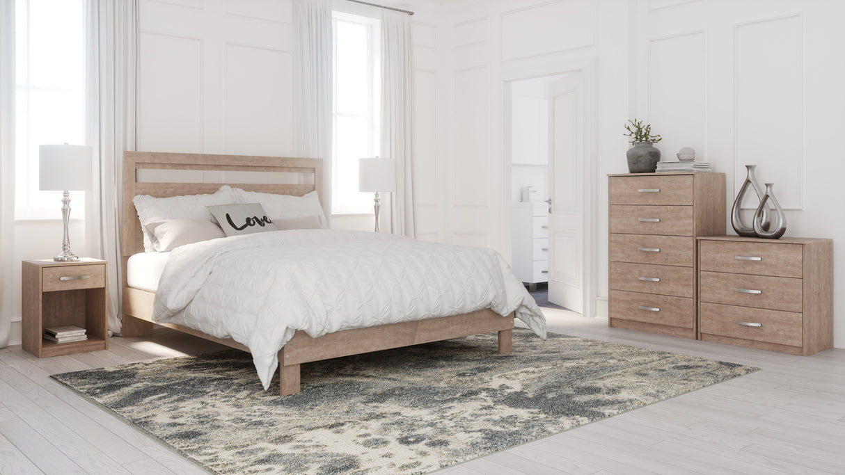 Flannia Full Panel Bed Set