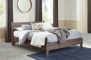 Calverson Queen bed