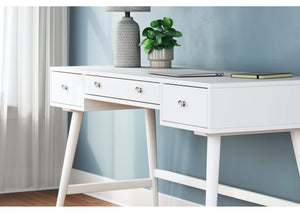 Thadamere 54" Home Office Desk