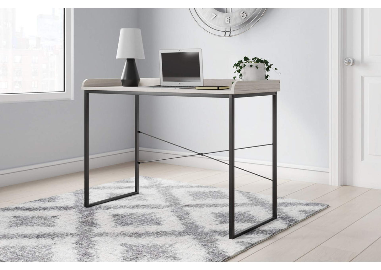 Bayflynn 43" Home Office Desk