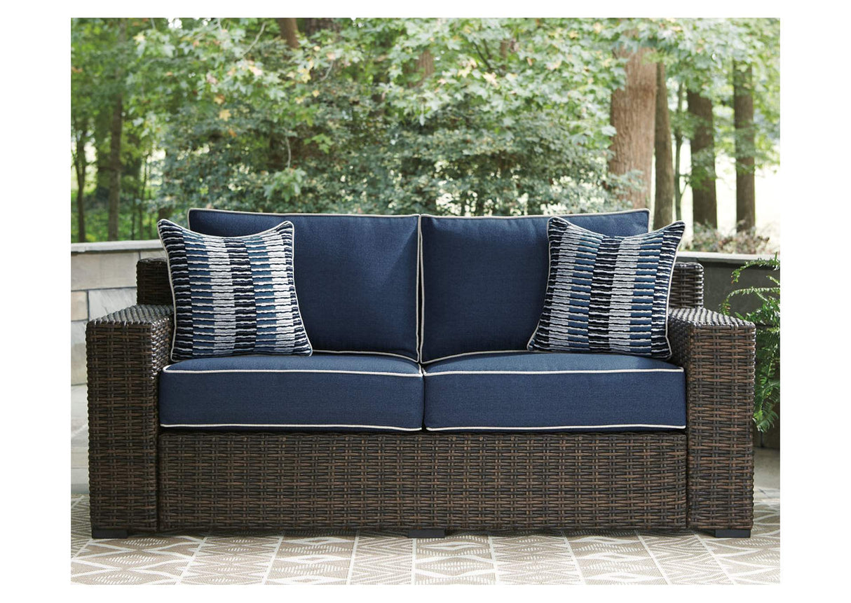 Grasson Lane Nuvella Outdoor Set