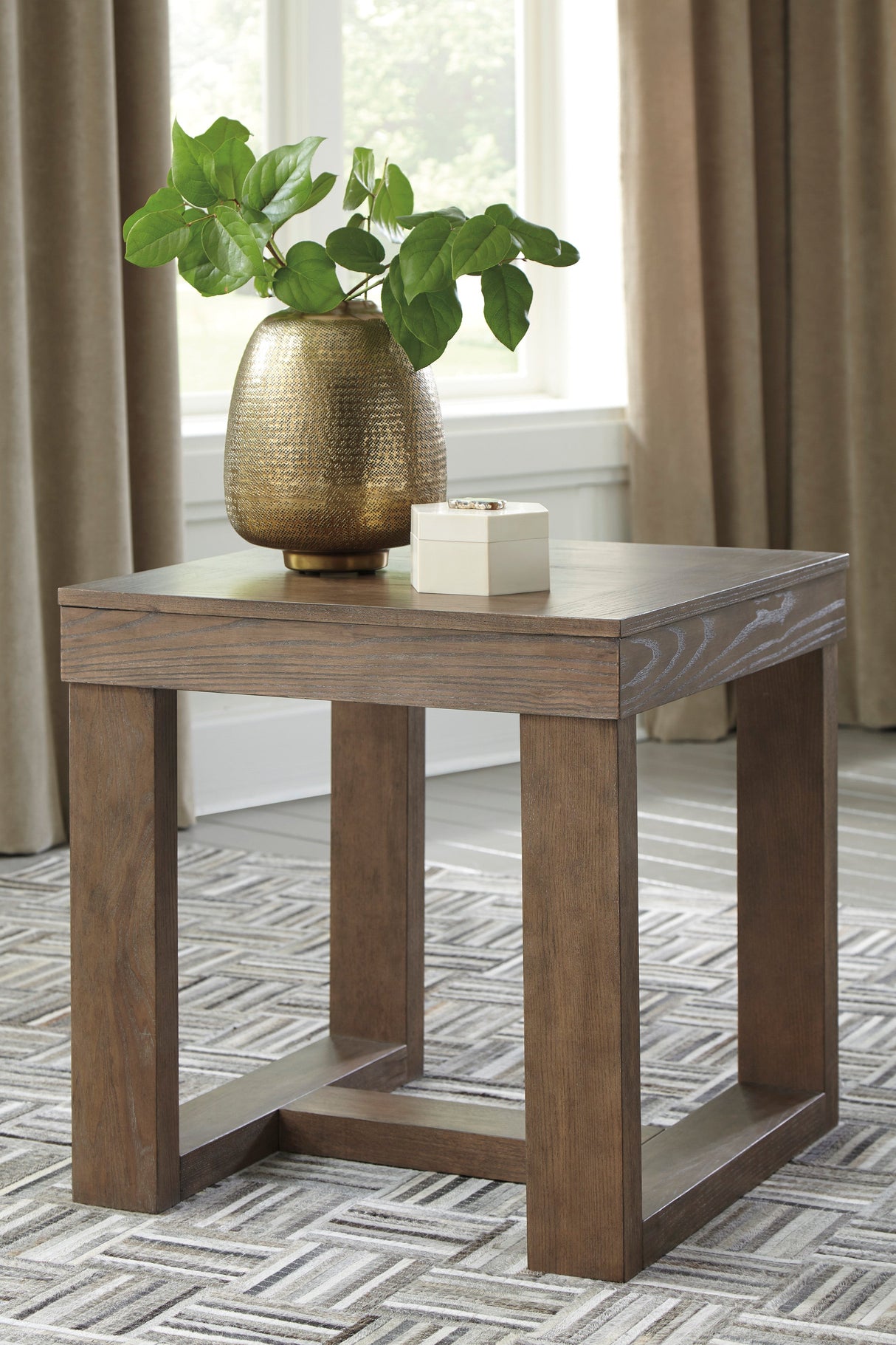 Cariton end table