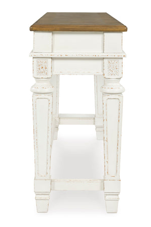Realyn Sofa Table