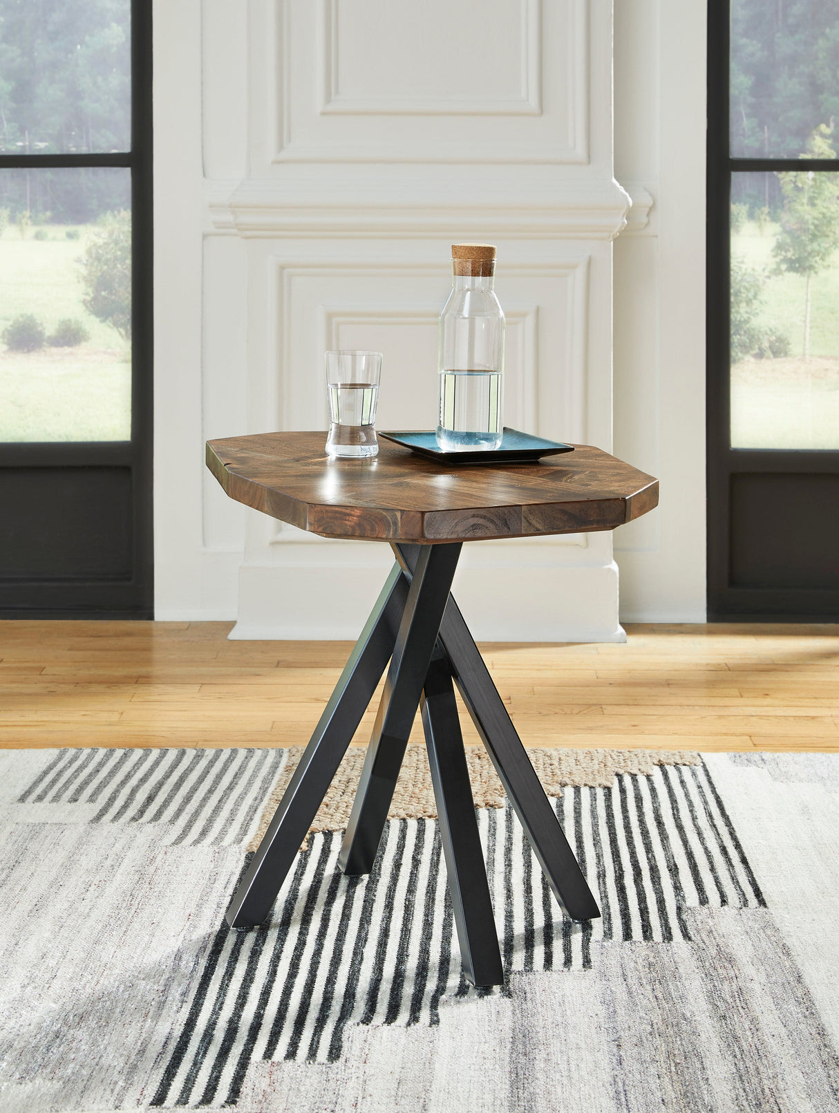 Haileeton Coffee Table Set