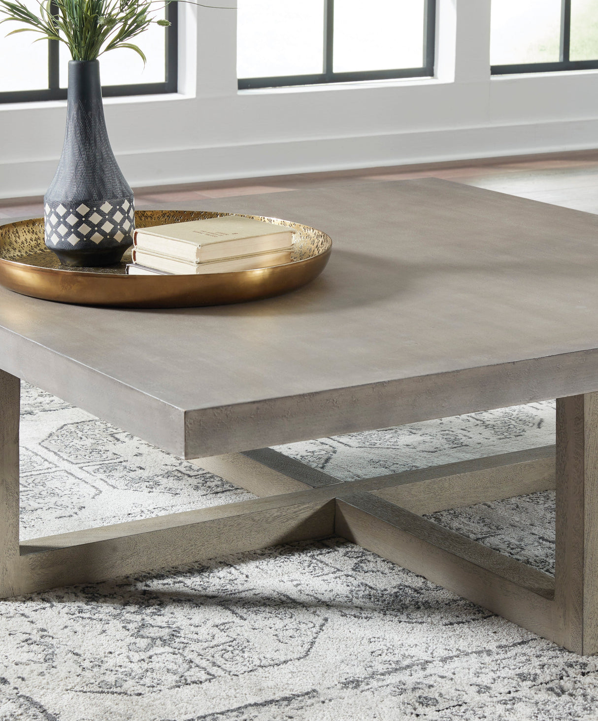 Lockthorne Coffee Table