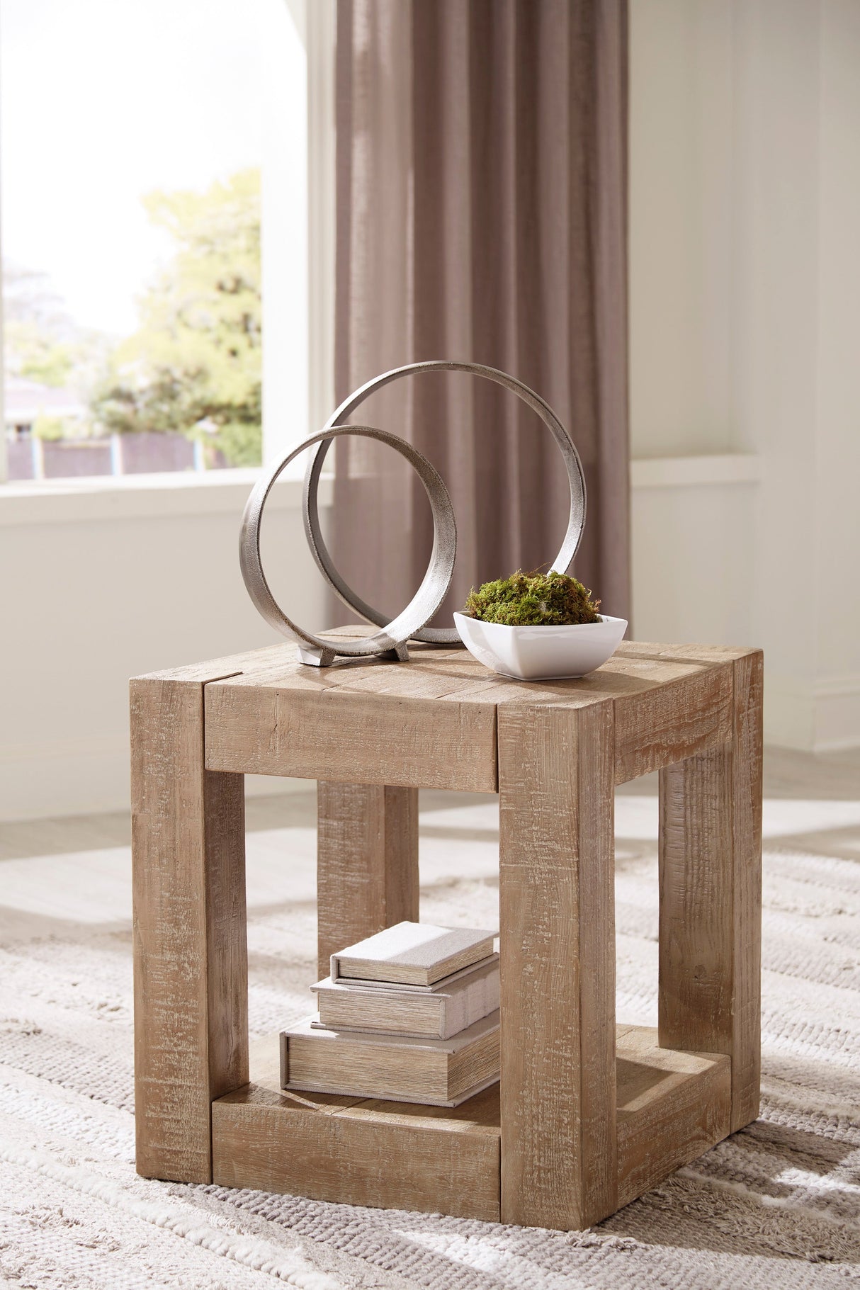 Waltleigh End Table