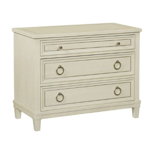 Hyde Park Chest