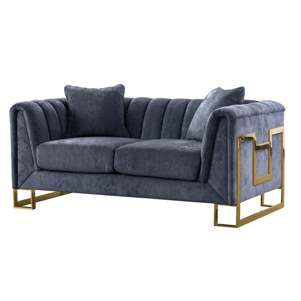 Rasha Exquisite Loveseat